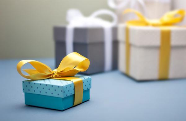 هدیه روز دختر را اینترنتی خریداری کنید و بفرستید!